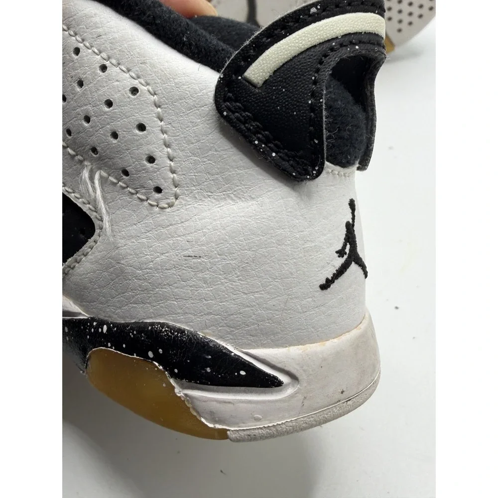 Jordan 6 Retro Oreo 384667-101 Toddler White/Black Size 6.5C